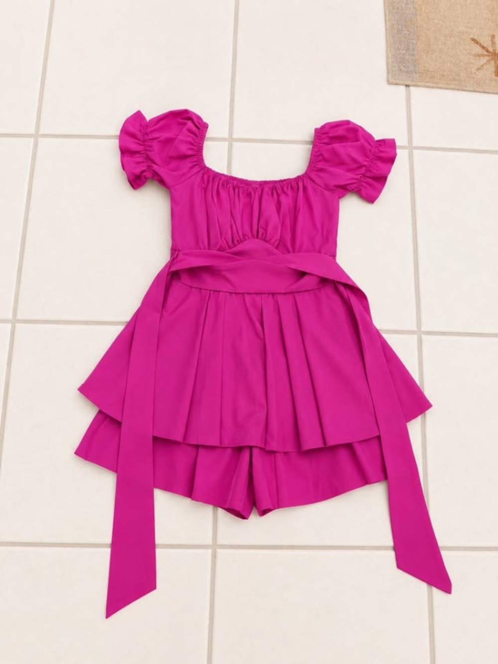 Lyaner Hot Pink Puff Sleeve Wrap Romper Women's Size Small
